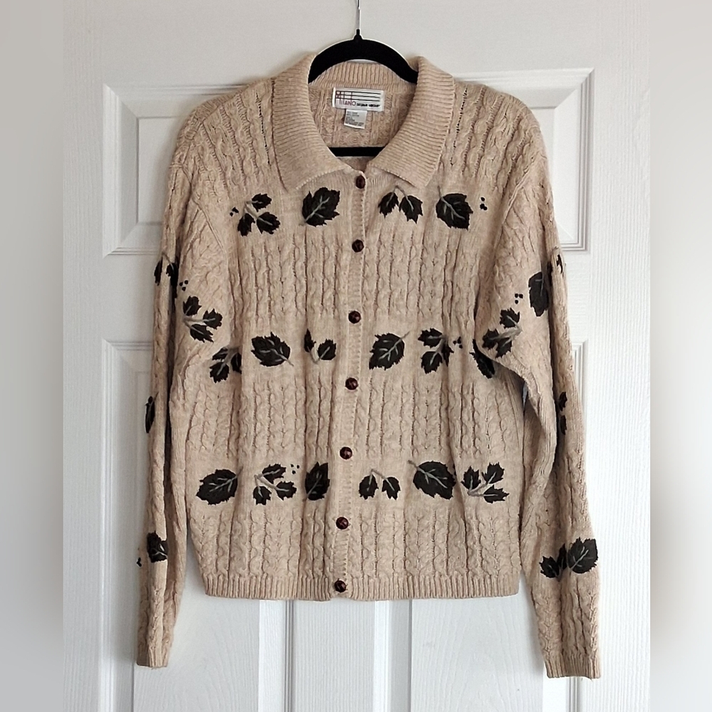 Vintage Beige Cable Knit Green Leaf Button Up Collared Cardigan Sweater